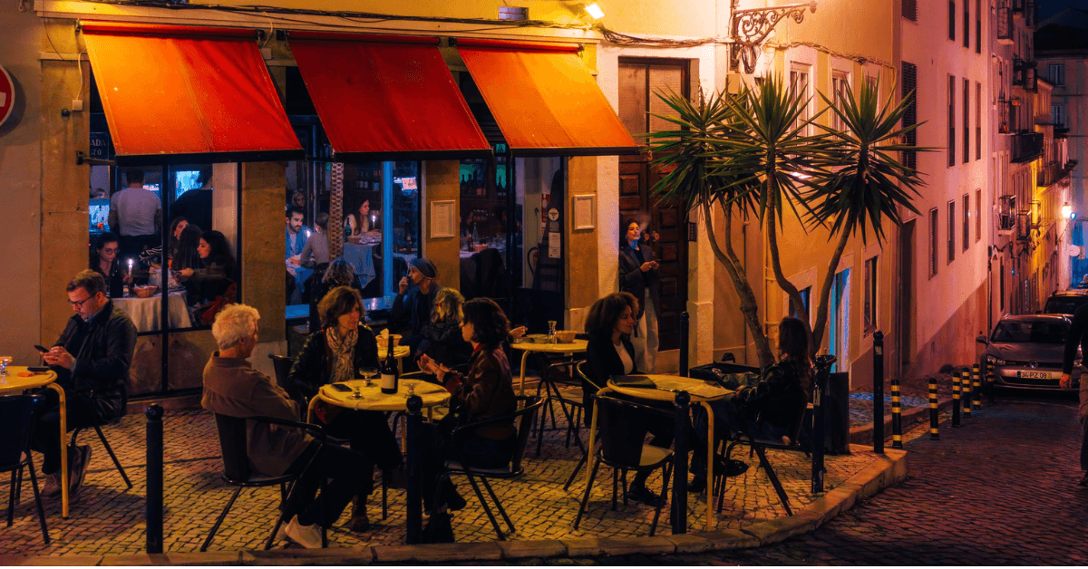 lisbon club dress code Lisbon Nightlife Rules: Dress Codes, Timelines & Local Secrets – Tripnly  Blog